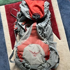 Osprey Exos 46.